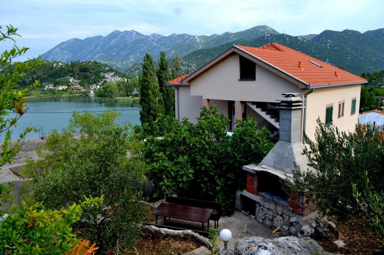 Apartment Cvijanovic プロチェ エクステリア 写真
